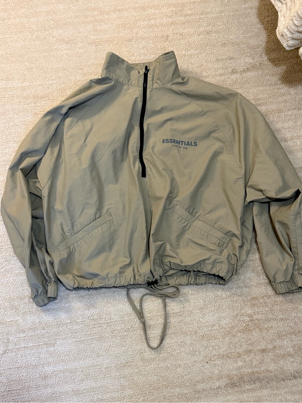 Fear of God ESSENTIALS Pullover Windbreaker